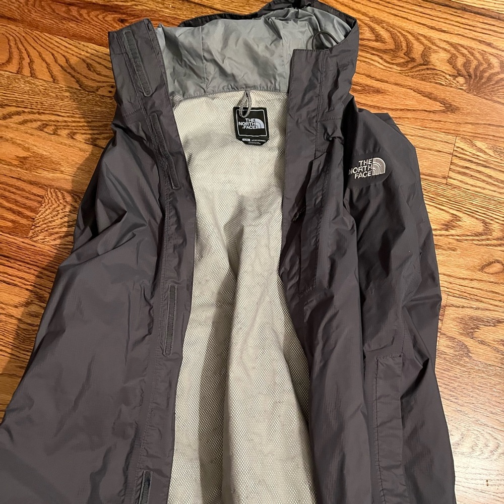 Northface rain jacket size L